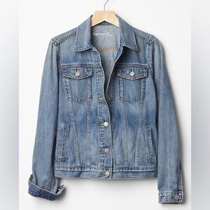 GAP 1969 Icon Denim Jacket in Medium Indigo